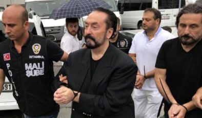 Adnan Oktar Suç Örgütü dosyasında dikkat çeken AKP detayı! Furkan Sezer, SÖZCÜ TV’de açıkladı