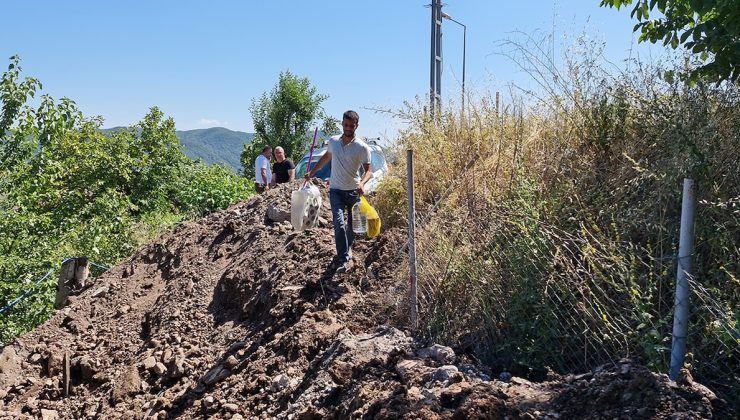 Bir inat uğruna 60 evi yolsuz bıraktı