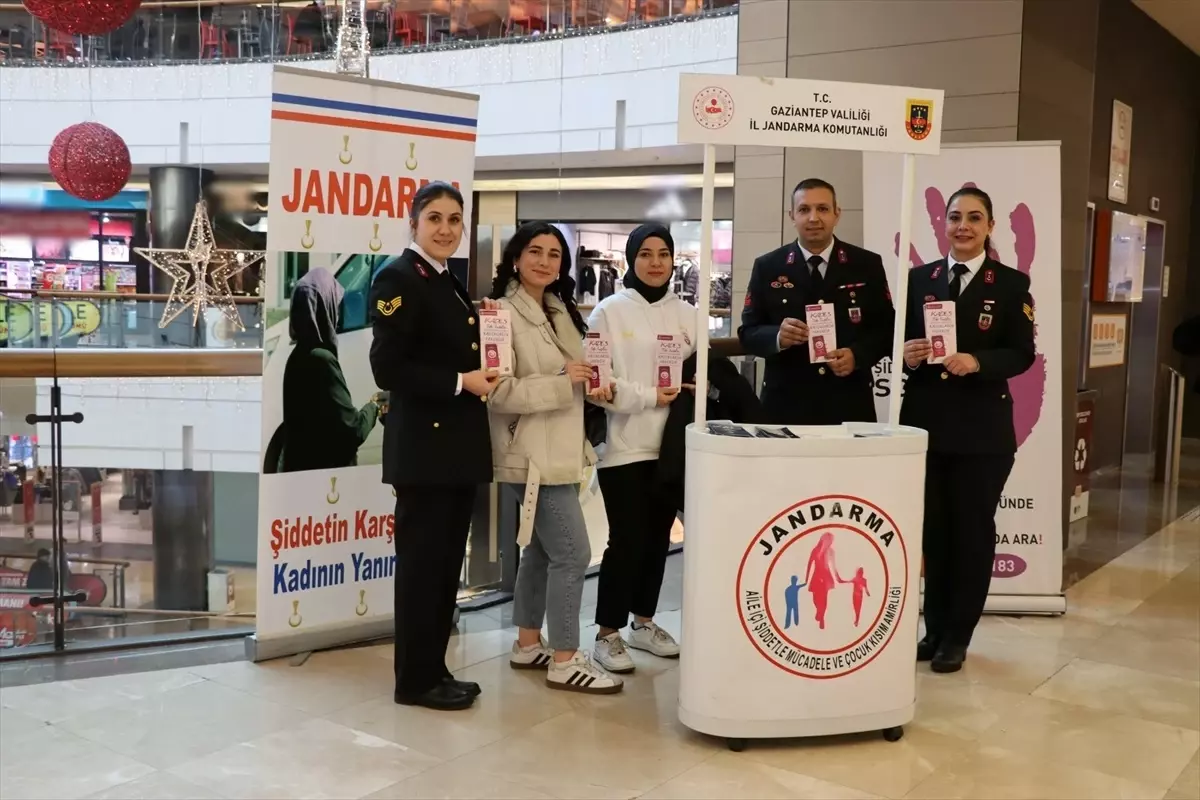 Gaziantep’te Kadına Yönelik Şiddetle Mücadele İçin Farkındalık Standı Açıldı