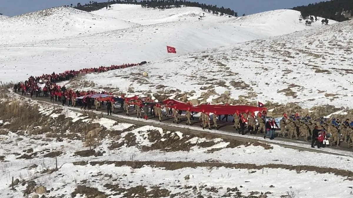 Eksi 15’te şehitlere saygı yürüyüşü